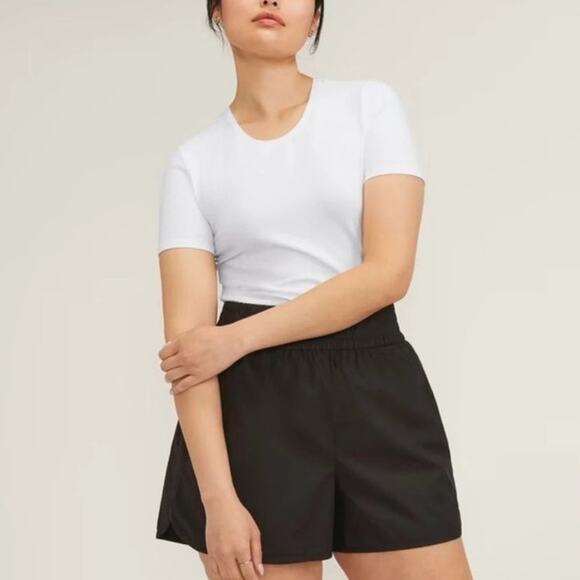 Everlane The Short Sleeve Supima Crew Neck Tee in white Size M - Picture 1 of 6